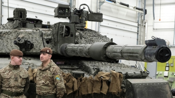 Британия очаква танковете да пристигнат в Украйна до лятото